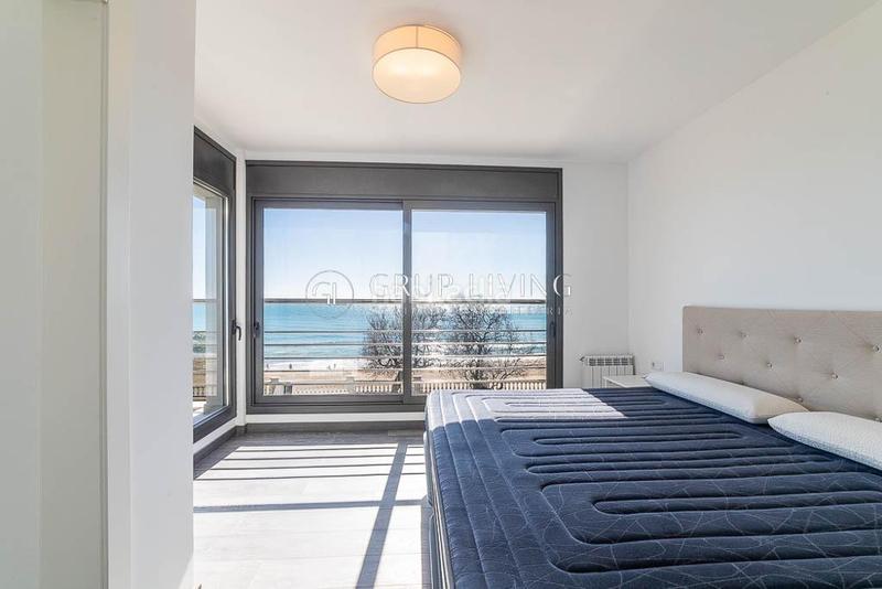 Foto 0d9688a0-1b06-4b1a-ac6e-9f5131cd6426. Rent house with heating parking in Barri de Mar Vilanova i la Geltrú