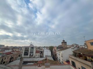 Pis a La Geltrú-Sant Jordi. Encantador duplex en finca histórica rehabilitada en vilanova