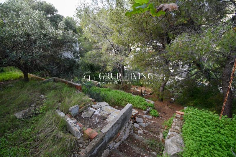 Foto d86ca680-c196-4609-b338-00cfefa48354. Terreny residencial a Levantina - Montgavina - Quintmar Sitges