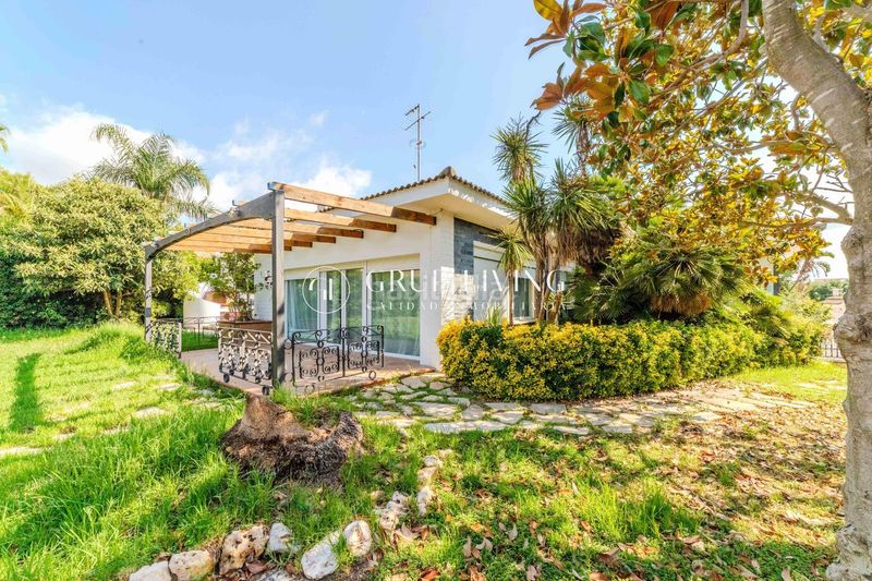 Foto 53c51c3d-2ca5-4845-98b2-e53763540f6a. Casa amb calefacció aparcament piscina a Els Tallats - Mas Olivé Cambrils