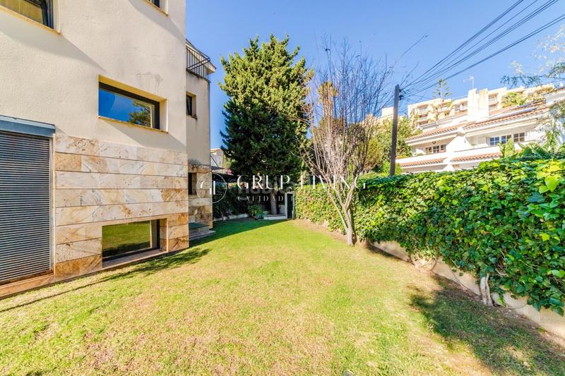 Foto 105d1a3d-17ac-406d-bc3f-4be2f997163d. Casa con riscaldamento parcheggio piscina in Vallpineda-Santa Bàrbara Sitges