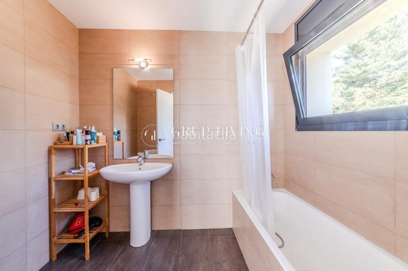 Foto a5100ada-34e1-457b-92d9-b7e854abc912. Casa con riscaldamento parcheggio piscina in Vallpineda-Santa Bàrbara Sitges
