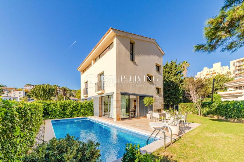 Foto e80a672b-cdae-4abf-8761-54e9bced16d0. Casa con riscaldamento parcheggio piscina in Vallpineda-Santa Bàrbara Sitges
