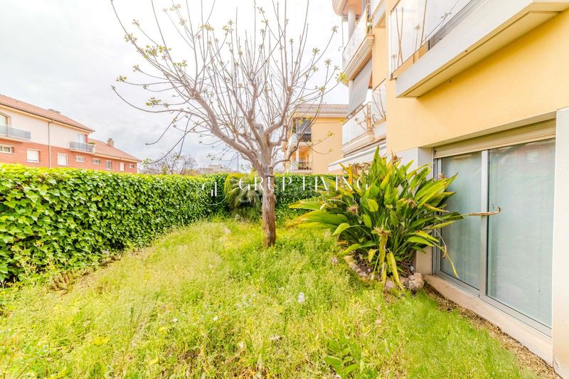 Foto 1c66513a-f669-4ee1-84c7-6eef8fbf0319. Pis amb calefacció aparcament a Les Salines-Pla de Sant Pere Cubelles