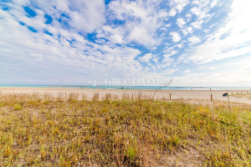 Foto c051f9dd-a9c6-485d-8cbf-c36061184731. Pis amb calefacció aparcament a Les Salines-Pla de Sant Pere Cubelles