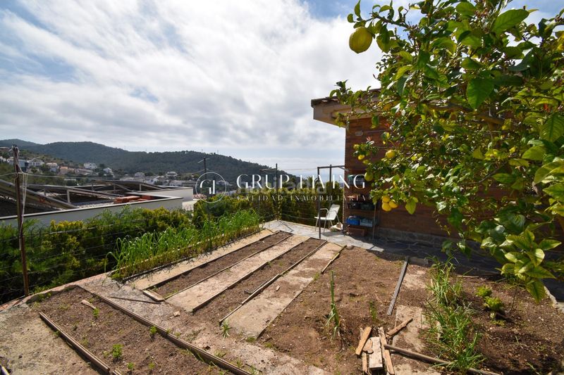 Foto a2e82b19-866b-4eb5-b0dd-c654d0ef29cc. Casa amb calefacció aparcament a Levantina - Montgavina - Quintmar Sitges
