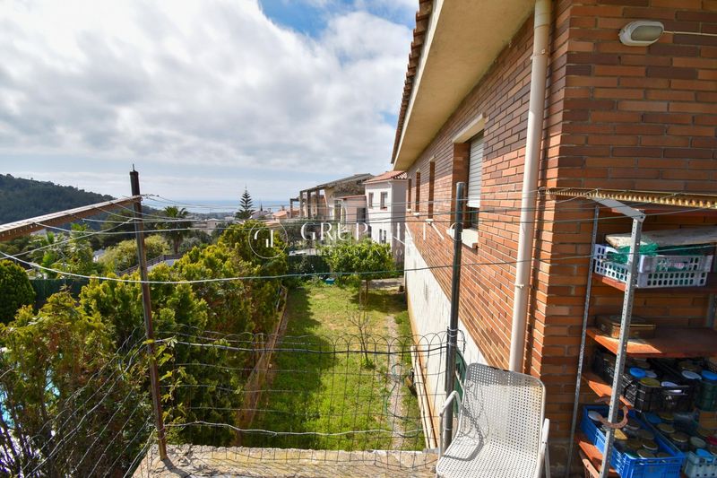 Foto a583699e-22ad-4a02-b00e-1d7ef77f06af. Casa amb calefacció aparcament a Levantina - Montgavina - Quintmar Sitges