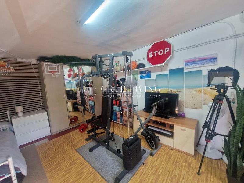 Foto 8e66ace7-1a23-44ed-9ad7-1207ec0c797e. Alquiler casa  en levantina con vistas al mar en Sitges