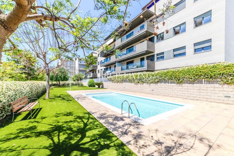 Foto 467c834f-5590-4c44-aedc-3f92cb9a779e. Appartement avec chauffage parking piscine dans La Plana Sitges
