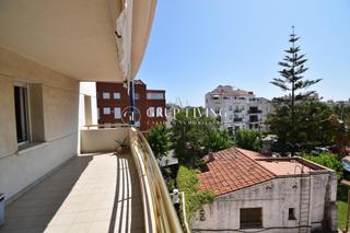 Location Appartement à Centre. Vivir a un paso del centro y el mar