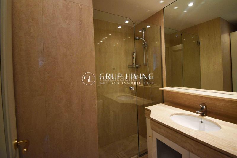 Foto 7cf2ced2-fdb5-40a7-b929-76e80f262fc0. Affitto appartamento con riscaldamento parcheggio piscina in Sitges