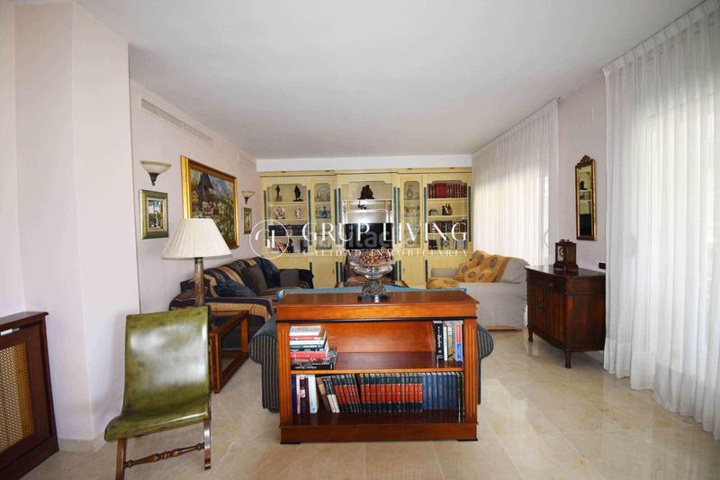 Foto 04489a9d-cd02-43e5-8008-33245219d9b1. Location appartement avec chauffage parking piscine dans Sitges