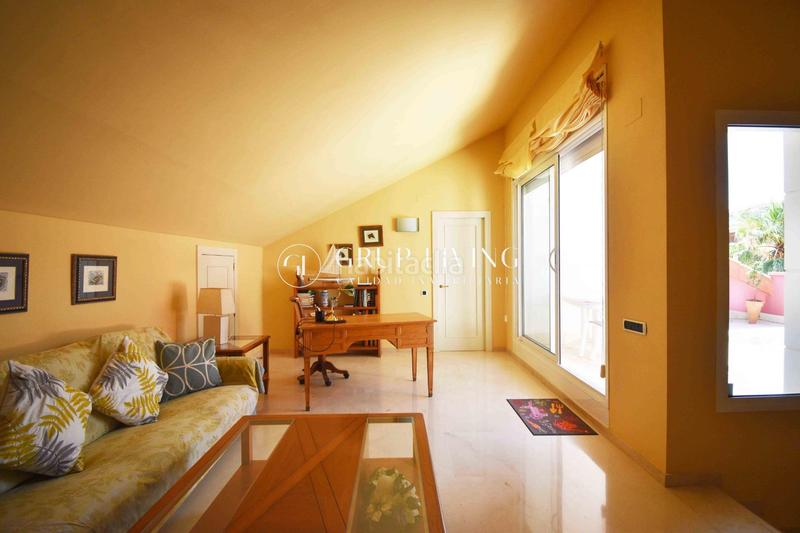 Foto 63fcdc6a-af8a-4913-992d-107c2162b9a6. Location appartement avec chauffage parking piscine dans Sitges