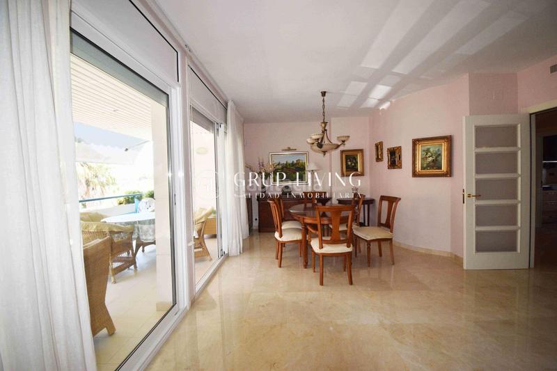 Foto e1492376-ef5a-49f9-82af-c7574d9461e2. Location appartement avec chauffage parking piscine dans Sitges