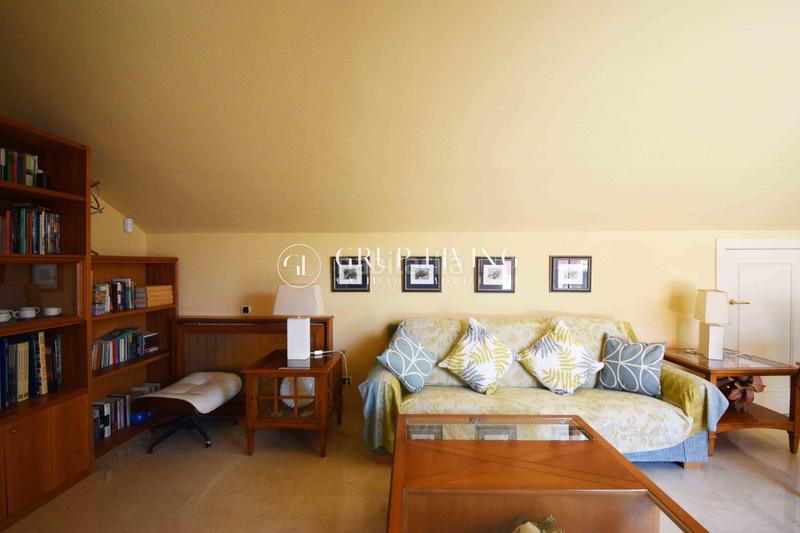 Foto 08b68143-0fdd-45e4-9de7-954fc0e4cdfc. Miete etagenwohnung mit heizung parking pool in Can Girona - Terramar - Vinyet Sitges