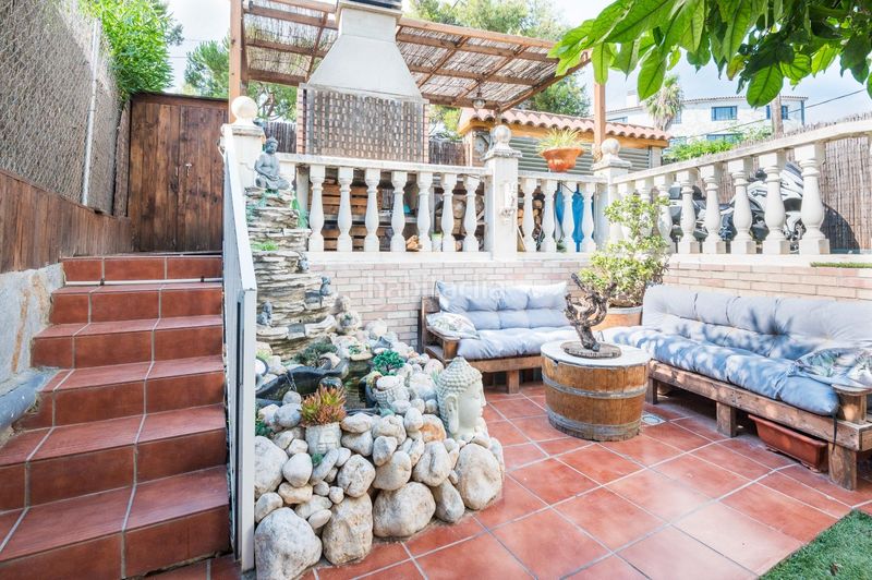 Foto 3254d96d-92ae-45bb-93e1-ccc1967b3145. Pis amb calefacció aparcament piscina a Can Girona - Terramar - Vinyet Sitges