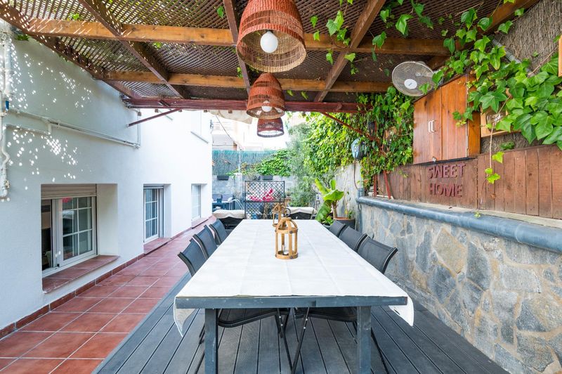 Foto 8ff9a655-909d-4559-9533-c3a4c0bc23f7. Pis amb calefacció aparcament piscina a Can Girona - Terramar - Vinyet Sitges