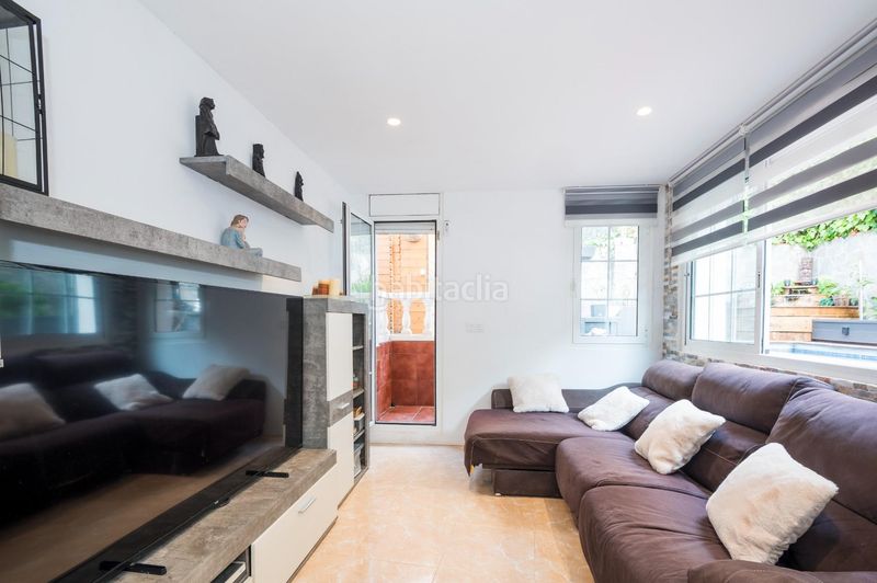 Foto 9d654a39-c859-439b-8847-5a20d8418eb8. Pis amb calefacció aparcament piscina a Can Girona - Terramar - Vinyet Sitges