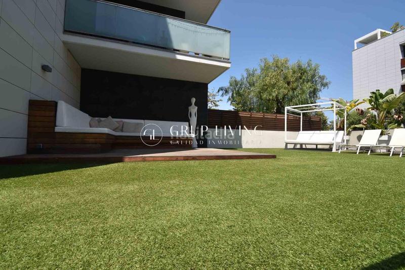 Foto 3511c564-d4da-40d5-9b7c-77f003a33d94. Piso amplitud, luz y ubicación inmejorable en La Plana Sitges