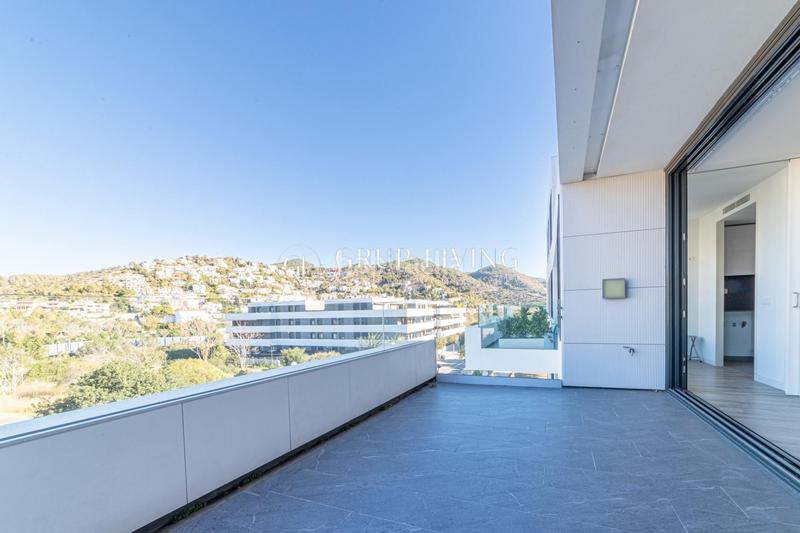 Foto 80079f55-5528-45f7-bb6d-a25c3ba48d94. Location appartement avec chauffage parking piscine dans Sitges