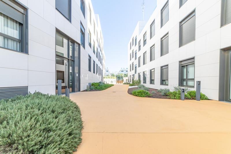 Foto b2c13f75-f6f1-47c3-9c16-7e711f2a8bb4. Location appartement avec chauffage parking piscine dans Sitges
