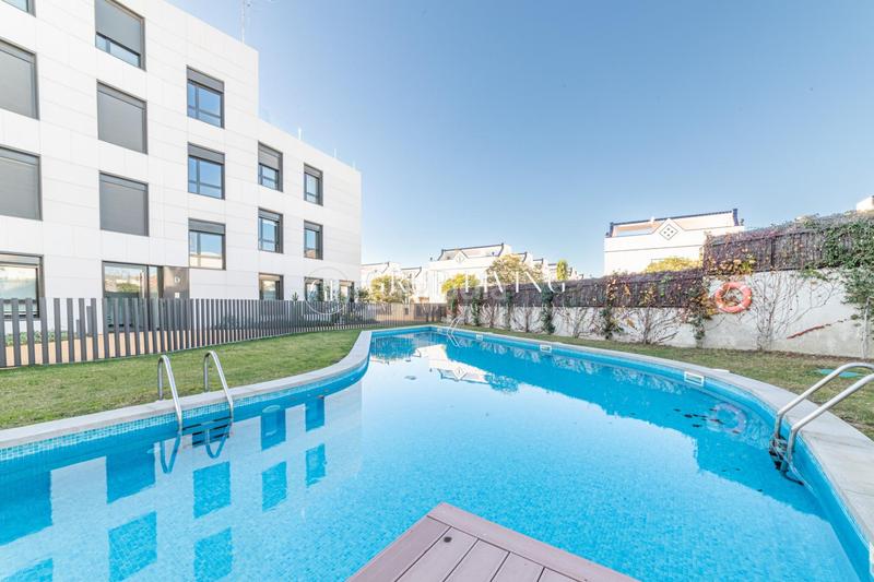 Foto c573cb50-afa4-4f68-878e-45f47ec038e7. Location appartement avec chauffage parking piscine dans Sitges