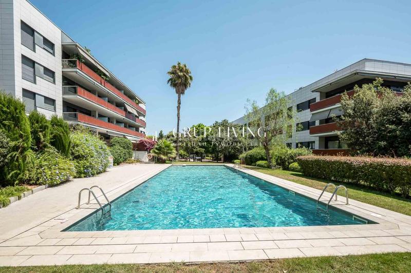 Foto 7fa4162b-453b-40d4-91cb-0ef032abcf34. Piso un piso único en la exclusiva zona de La Plana en Sitges