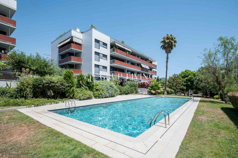 Foto e3b9a20d-3e6b-429f-8045-830243809b71. Piso un piso único en la exclusiva zona de La Plana en Sitges
