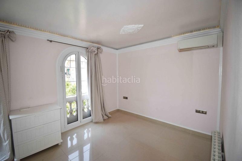 Foto 4d380506-ca08-4c84-81a1-63771a8ff0f0. Piso  con encanto y mucha luz en finca señorial del 1927 en Sitges