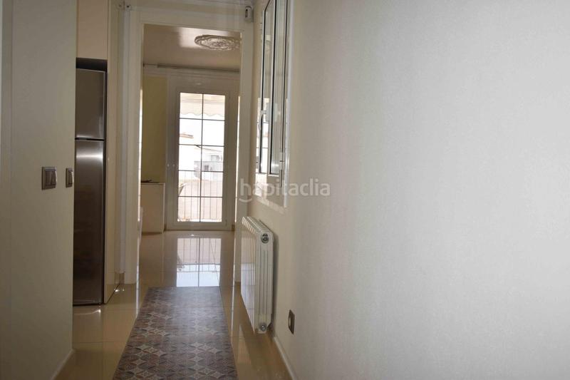 Foto d51df8b8-dace-4d76-982b-b9833eee9269. Piso  con encanto y mucha luz en finca señorial del 1927 en Sitges