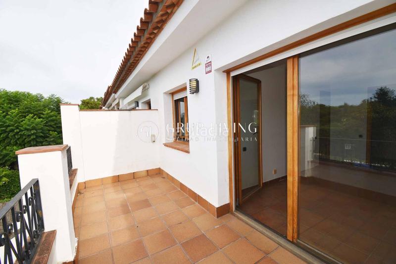 Foto 4996e9db-0f28-4162-a457-9e7c8a45607b. Location maison avec chauffage parking piscine dans Sant Pere de Ribes