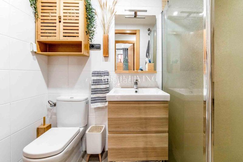 Foto 3bea0077-2972-4c76-b564-63c5001545a9. Etagenwohnung mit heizung parking in Cabanyes (Les)