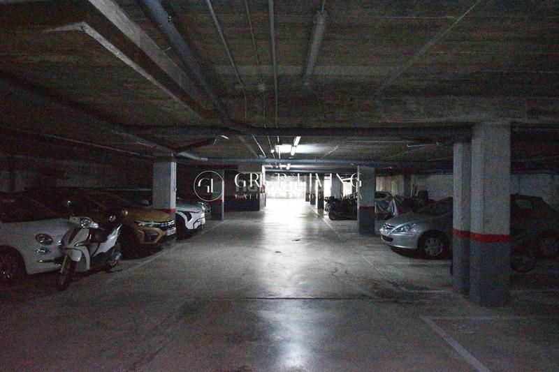 Foto c3d1e036-08e5-46fe-be10-e25b1d9f2b4d. Miete autoparkplatz in La Plana Sitges