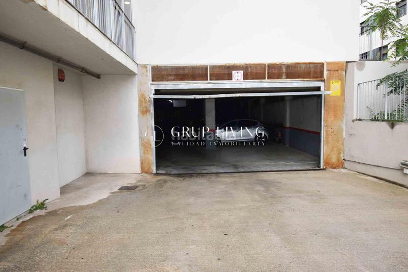 Foto edb75b82-727c-4094-b7cf-6cfa4d55996a. Miete autoparkplatz in La Plana Sitges