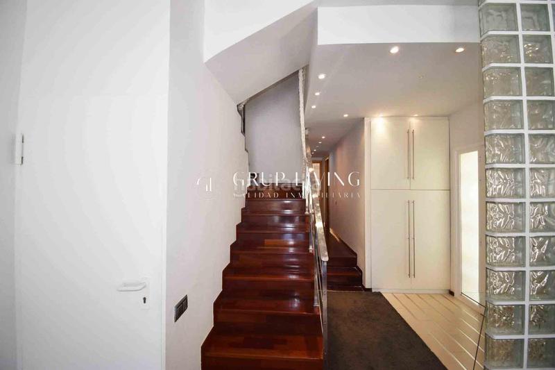Foto 7ed8d546-ad3a-43f4-b681-6b4cf2c8b4f5. Alquiler casa  unifamiliar con piscina comunitaria y vistas al mar en Sitges