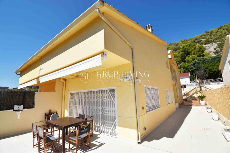 Foto 648649fc-d903-4500-902b-6d770d26315e. Lloguer casa amb aparcament piscina a Levantina - Montgavina - Quintmar Sitges