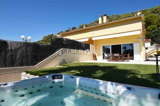 Lloguer Casa a Levantina - Montgavina - Quintmar. Casa unifamiliar con piscina comunitaria y vistas al mar