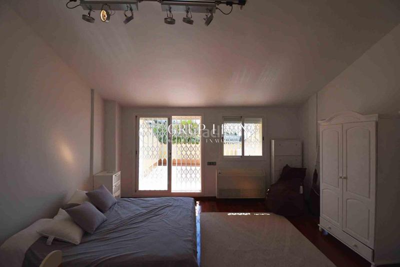 Foto d50c67dc-d5b3-4ad6-9749-ba124b785dee. Lloguer casa amb aparcament piscina a Levantina - Montgavina - Quintmar Sitges