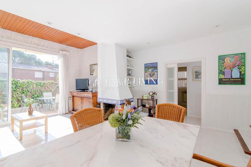 Foto 5e0cb8b0-8544-4bef-9e9e-41bade10953b. Location appartement avec chauffage parking piscine dans Sitges