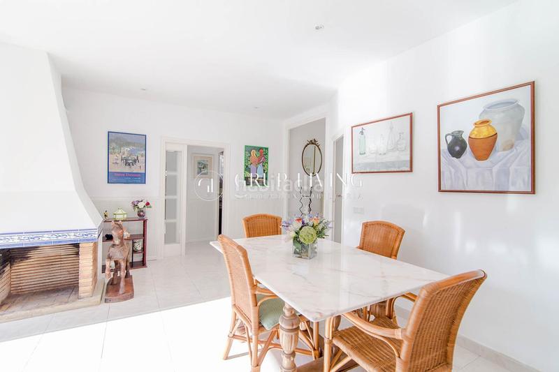 Foto 6d600b5f-64e0-425e-bf84-3a0ee245f7d1. Location appartement avec chauffage parking piscine dans Sitges