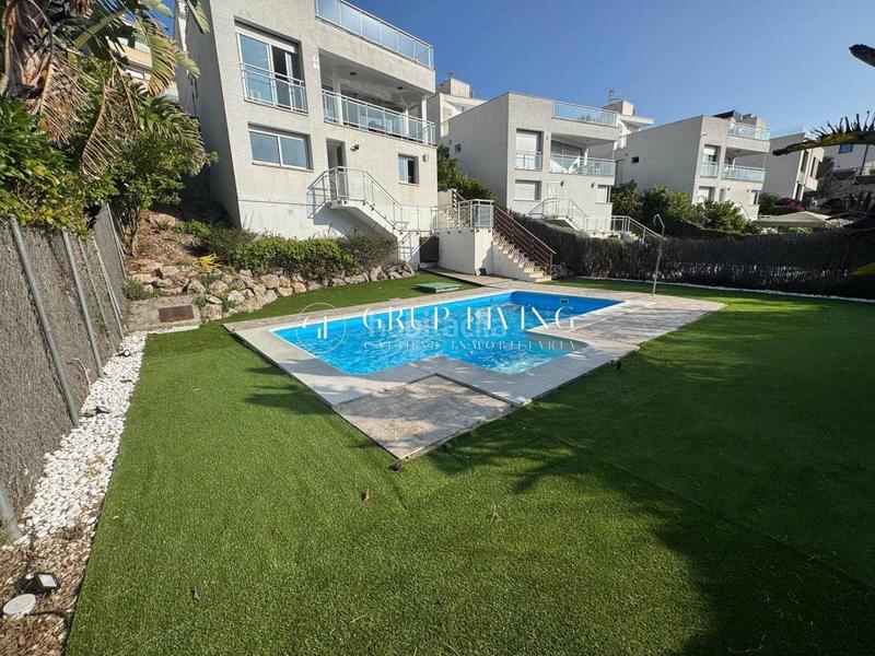 Foto 38937be3-03cd-453a-8465-78e80ed46800. Location maison avec chauffage parking piscine dans Sitges