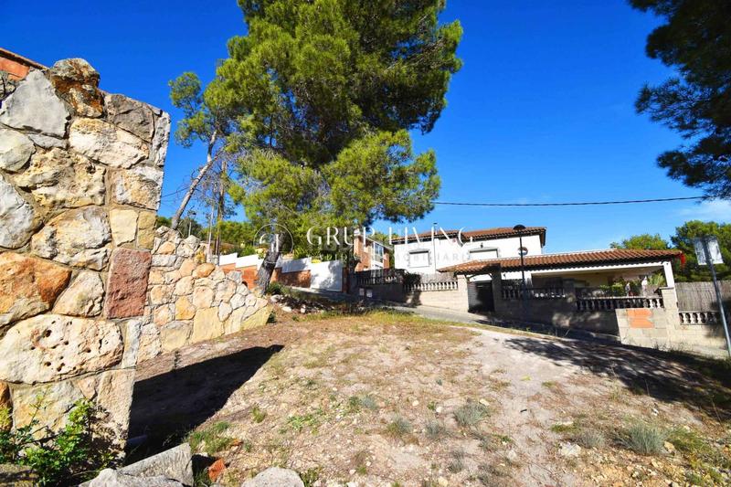 Foto e0c4878f-3a10-4349-ab12-dbb5a90c3bee. Terreno residenziale in Canyelles