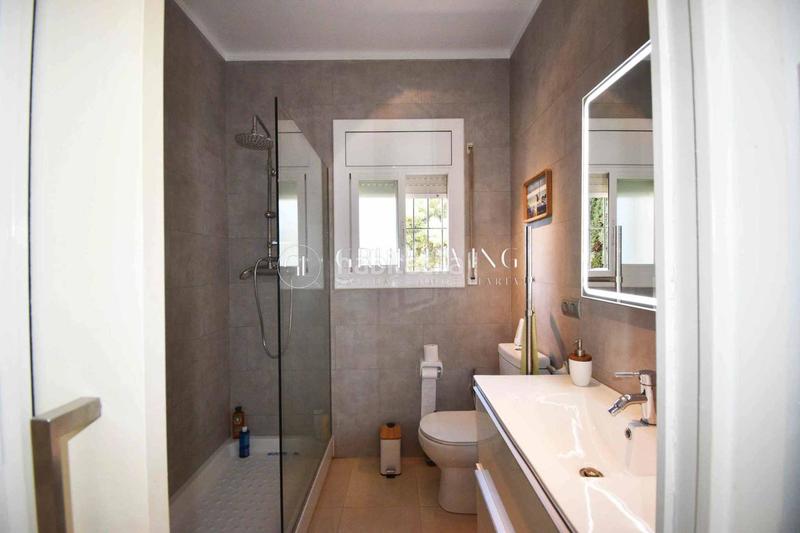 Foto 607b69da-c499-4fff-bbad-8d350fa67d5f. Location appartement avec parking dans Can Girona - Terramar - Vinyet Sitges