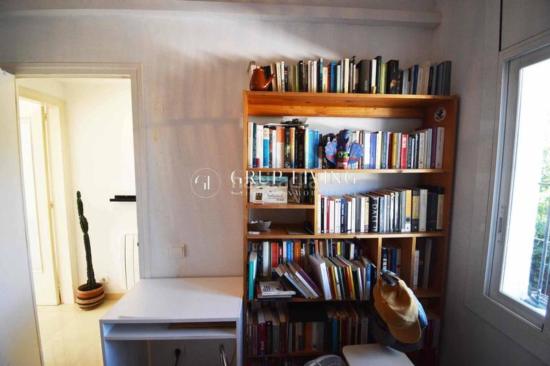 Foto dba2d1fe-9a4c-4dc1-9789-f74980385d12. Rent flat with parking in Can Girona - Terramar - Vinyet Sitges