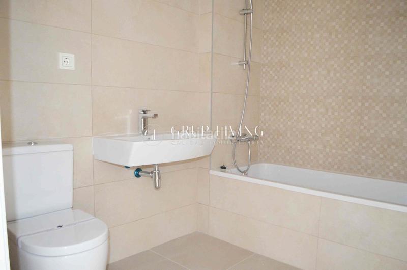 Foto 810caadc-1f90-4984-b476-5181812c7bb3. Alquiler piso  en La Plana orientado al sud en Sitges