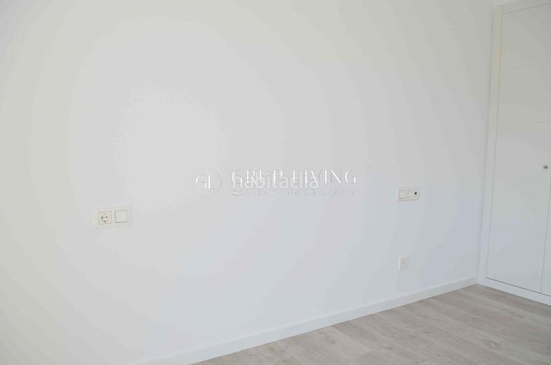 Foto e61f7872-c325-4741-a1e6-69bd7a0aa119. Alquiler piso  en La Plana orientado al sud en Sitges