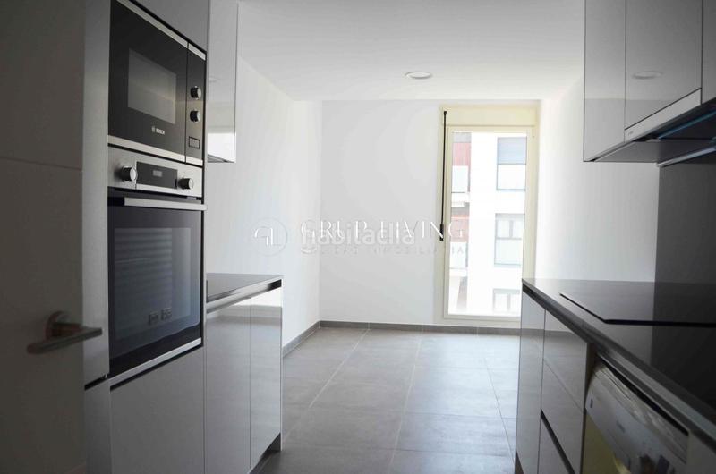 Foto 9d17fac2-4909-43c1-98b0-9405cb363b54. Rent flat with heating pool in La Plana Sitges