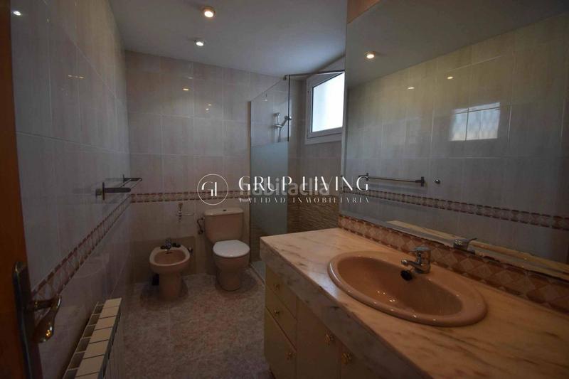 Foto 265c83cc-aa05-443e-8287-5426250b5ea7. Alquiler piso ático dúplex luminoso en Centre Sant Pere de Ribes