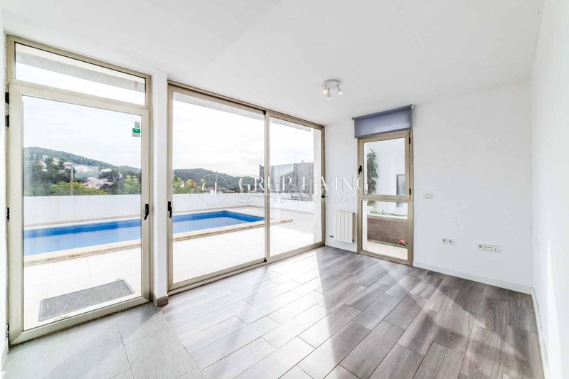 Foto 54f69694-c4de-44a5-a2b0-ceddf88ed920. Casa amb calefacció piscina a Levantina - Montgavina - Quintmar Sitges