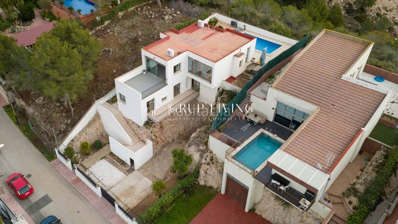 Foto 6d9d560d-ed6d-4bc0-abf0-43ed0ac0e647. Casa amb calefacció piscina a Levantina - Montgavina - Quintmar Sitges